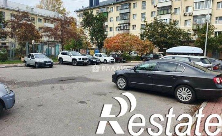 1-комн квартира улица Белгородского Полка, 22А,  д. 22А