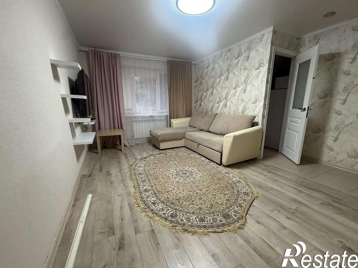 Купить квартиру за 5 600 000 рублей на Славы проспект, 68