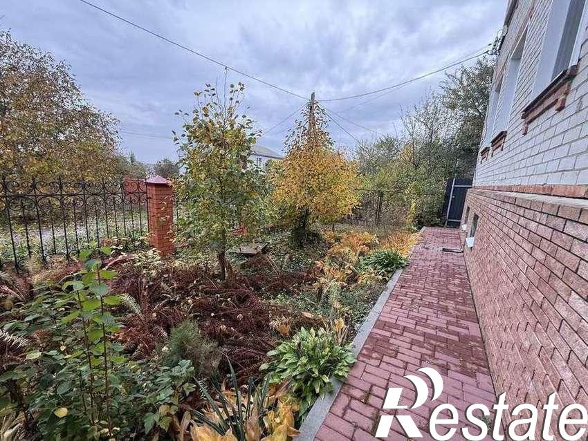 Купить дачу, дом, коттедж за 12 300 000 рублей на Раздобаркина улица