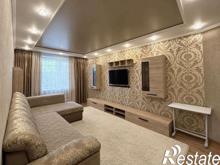 3-комн квартира Юности бульвар, 39