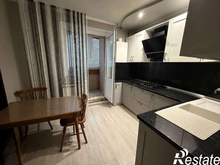 3-комн квартира Юности бульвар, 39