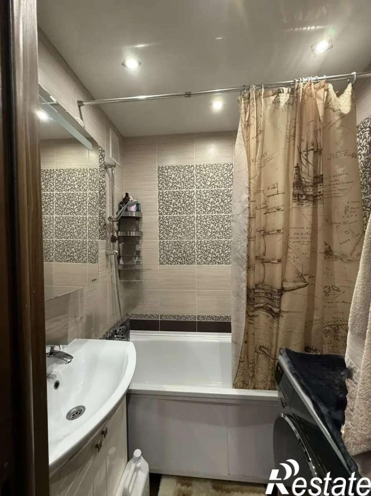 3-комн квартира Юности бульвар, 39