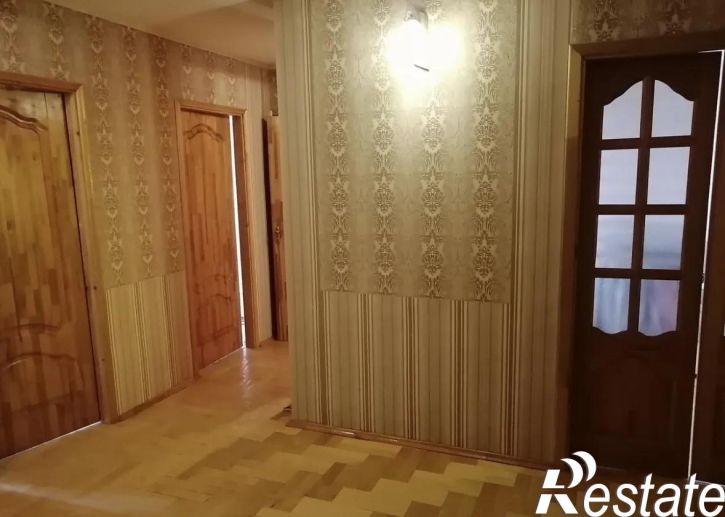 3-комн квартира Королева улица, 6