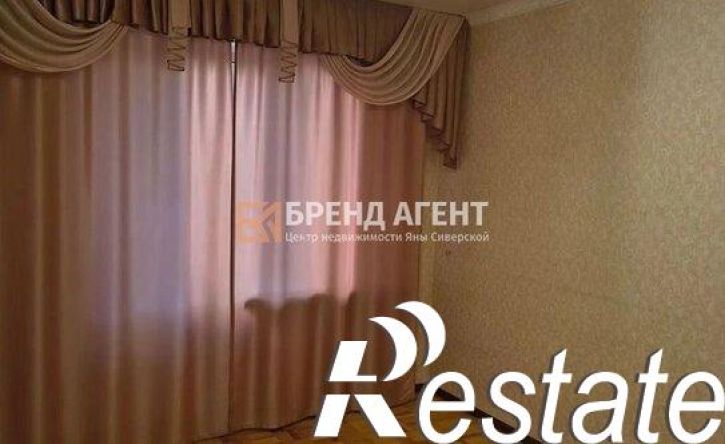4-комн квартира улица Будённого, 15,  д. 15