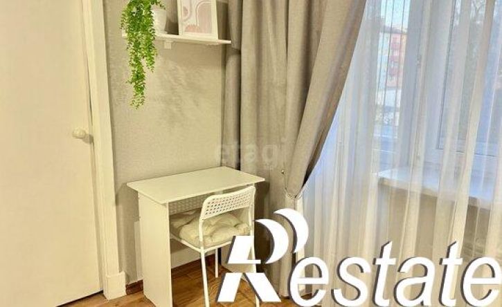 2-комн квартира улица Попова, 54,  д. 54