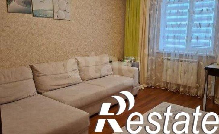 3-комн квартира улица Есенина, 48,  д. 48