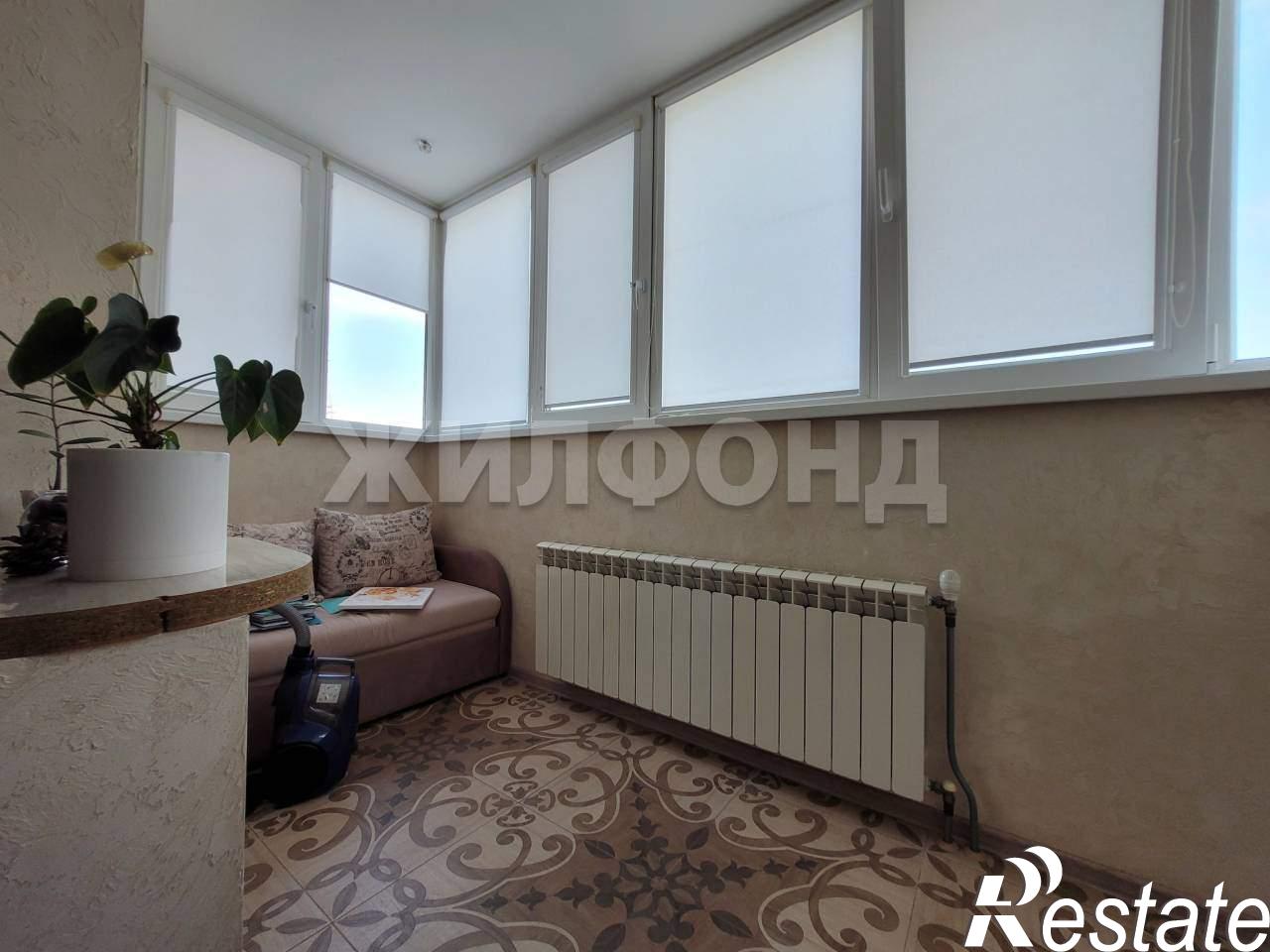Купить квартиру за 7 400 000 рублей на Костюкова ул., д.13а