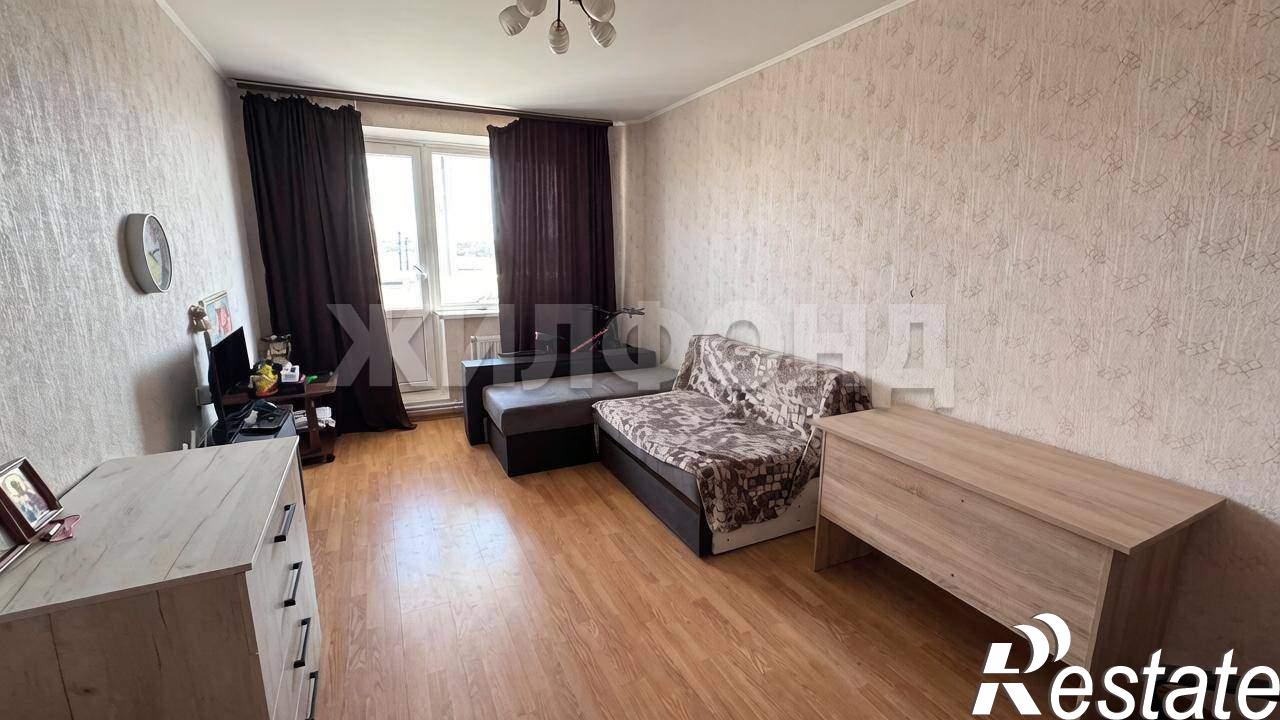 Купить квартиру за 6 200 000 рублей на Есенина ул., д.50б