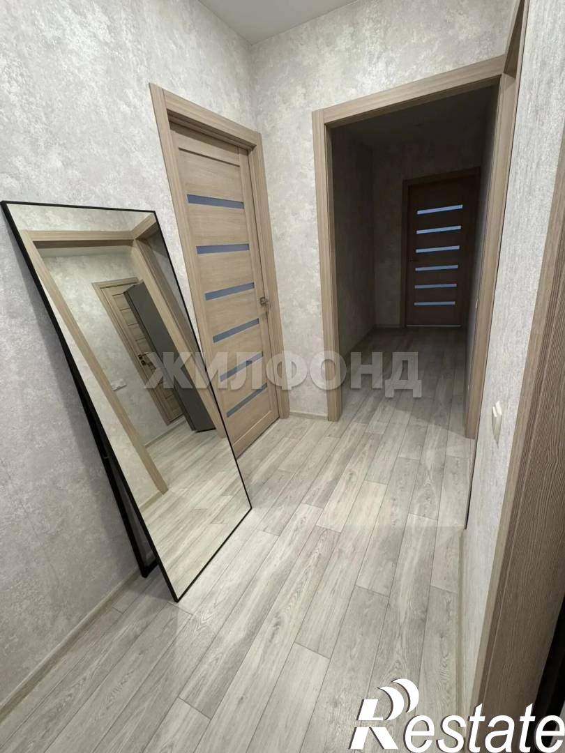 Купить квартиру за 7 900 000 рублей на Есенина ул., д.46а