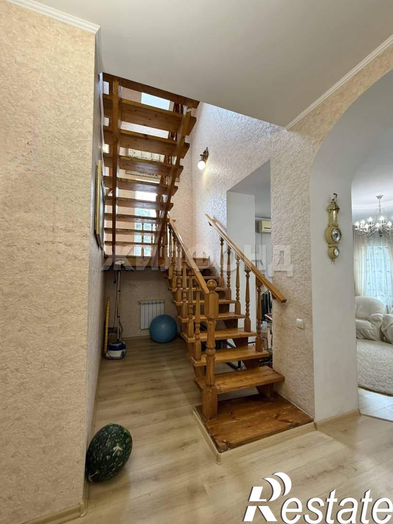 Купить дачу, дом, коттедж за 12 500 000 рублей на Овражная ул., д.88