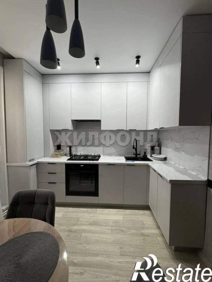 3-комн квартира Есенина ул., д.46а