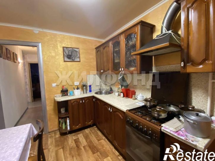 3-комн квартира Привольная ул., д.28