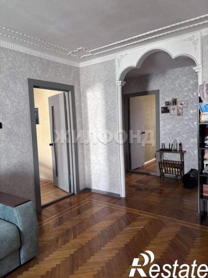 4-комн квартира Буденного ул., д.13