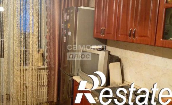 2-комн квартира улица 5 Августа, 33,  д. 33