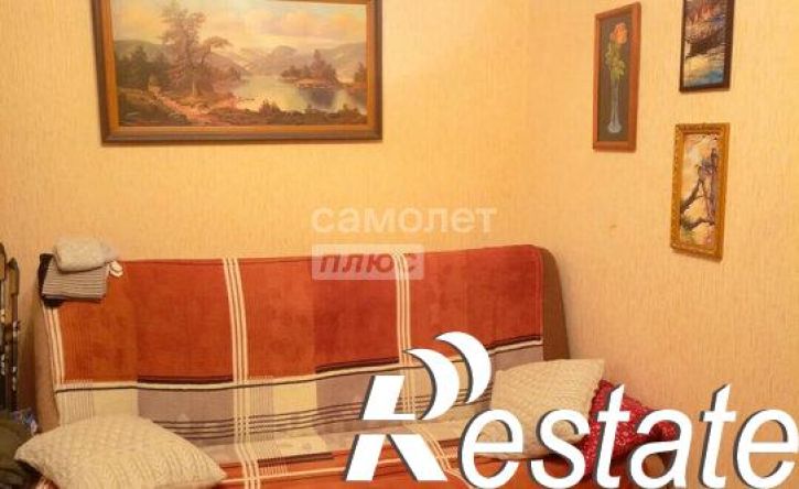 2-комн квартира улица 5 Августа, 33,  д. 33