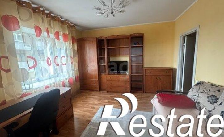 3-комн квартира улица Николая Чумичова, 70,  д. 70