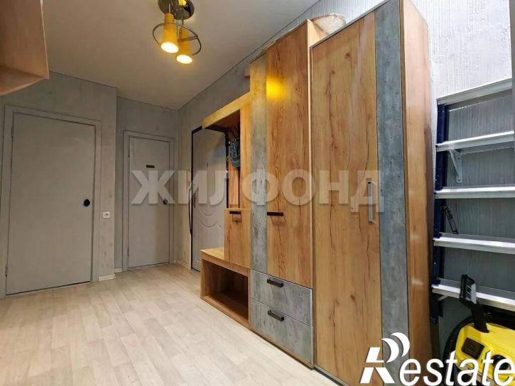 2-комн квартира Макаренко ул., д.42