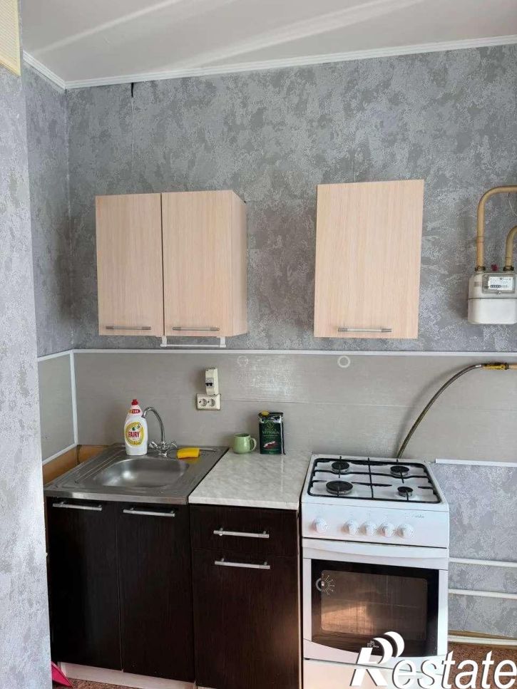 1-комн квартира Есенина улица, 52