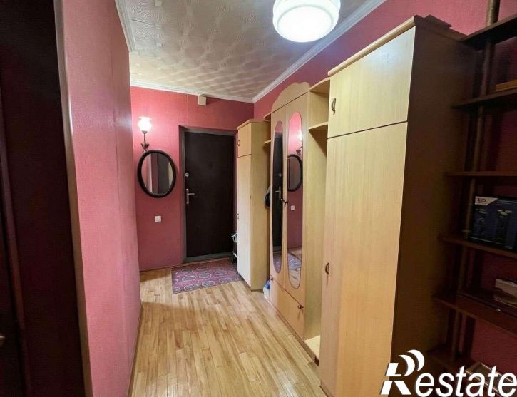 3-комн квартира Победы улица, 73