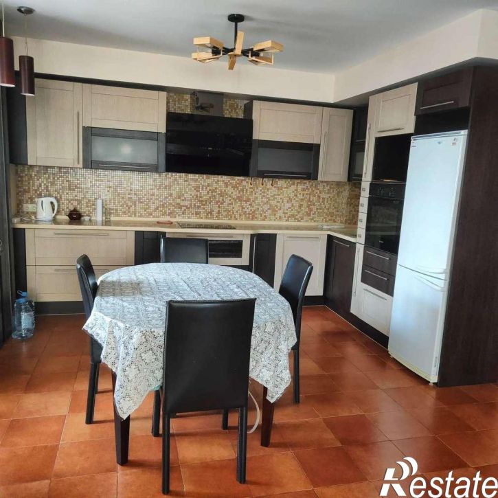 3-комн квартира Губкина улица, 16В